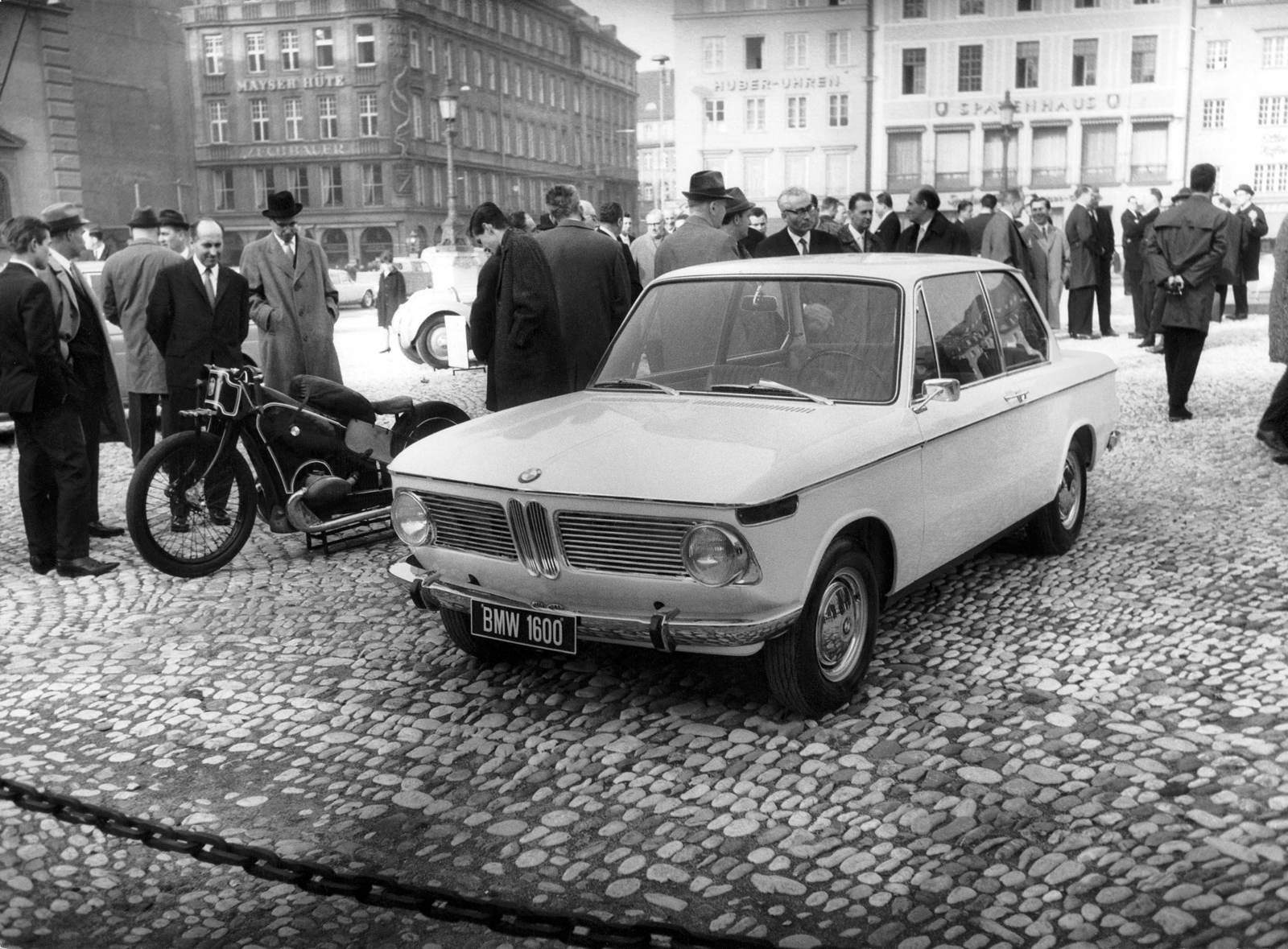 BMW 1600-2 1966