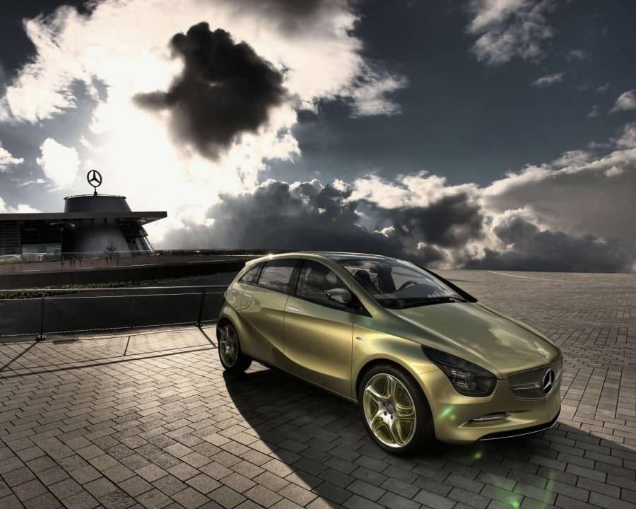 2009 Bj. Mercedes-Benz Concept BlueZERO - Dreifacher Beleg für die Alltagstauglichkeit emissionsfreier Fahrzeuge
