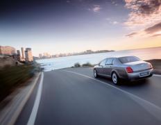 bentley-continental-flying-spur-1