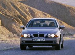 BMW-5er-E39-Frontansicht-