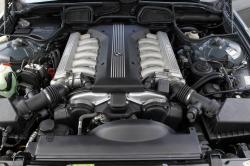 BMW-E38-750iL-12-Zylindermotor